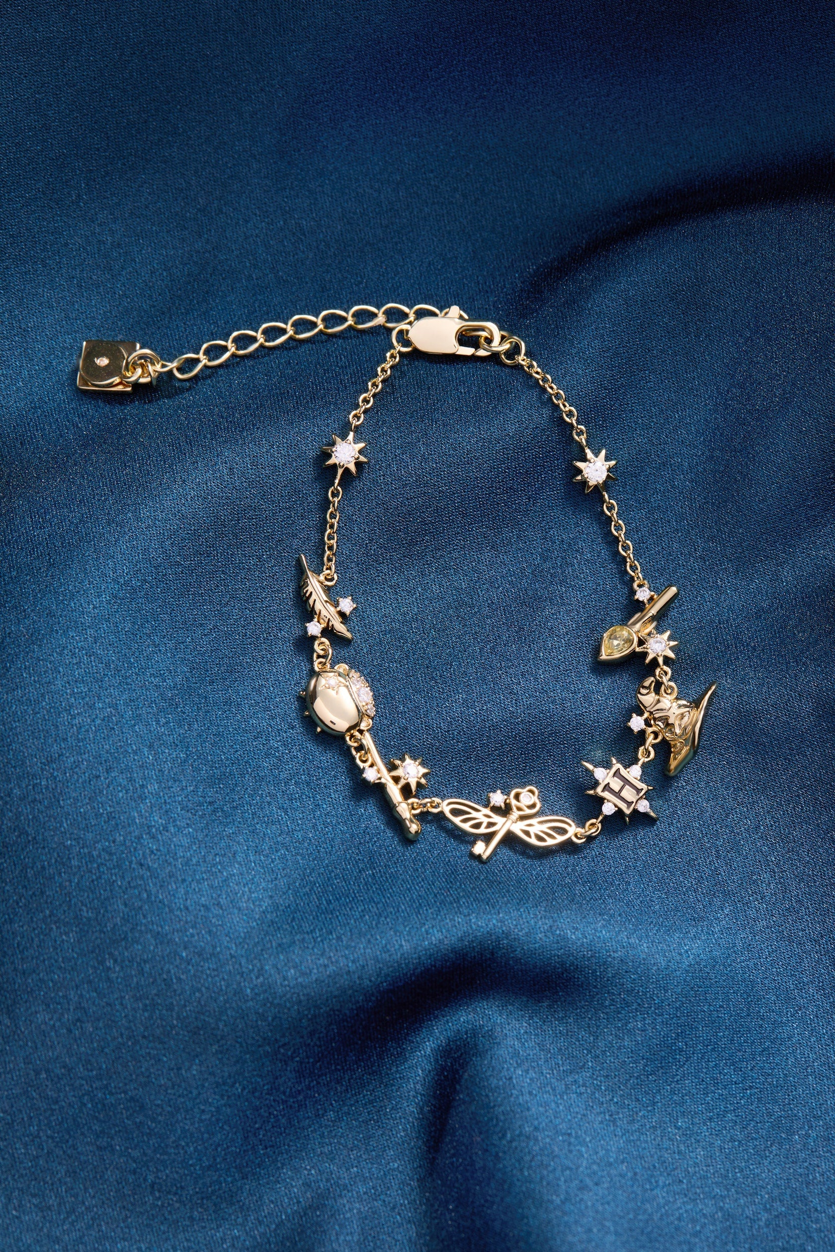 Harry Potter™ Mixed Icon Inline Charm Bracelet